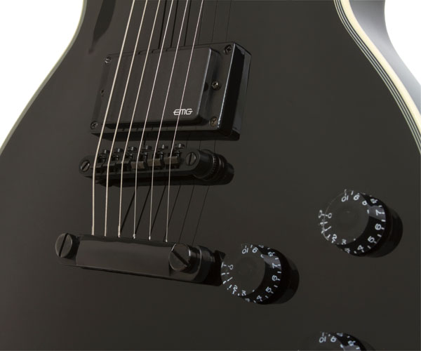 Triviumのフロントマン マット ヒーフィー シグネイチャー レスポール カスタムが限定生産にて登場 こちらイケベ新製品情報局 Triviumのフロントマン マット ヒーフィー シグネイチャー レスポール カスタムが限定生産にて登場 こちらイケベ新製品情報局